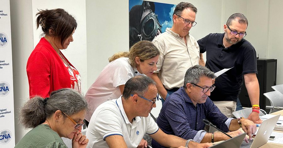 Sottoscritto l’accordo per il rinnovo del contratto nazionale di lavoro del settore artigianato Moda, Chimica e Ceramica