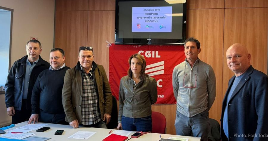 Sciopero dei dipendenti del call center Ingo contro il nuovo contratto: “a rischio diritti e salari”